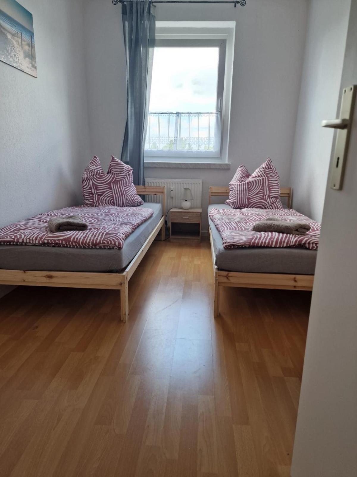 Elboase Mit Zwei Schlafzimmern Магдебург Екстериор снимка